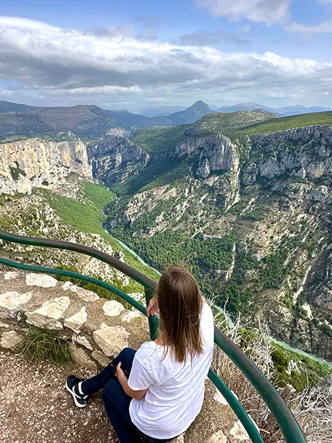 What to do in Verdon? Take the "route des Crêtes" and its viewpoints