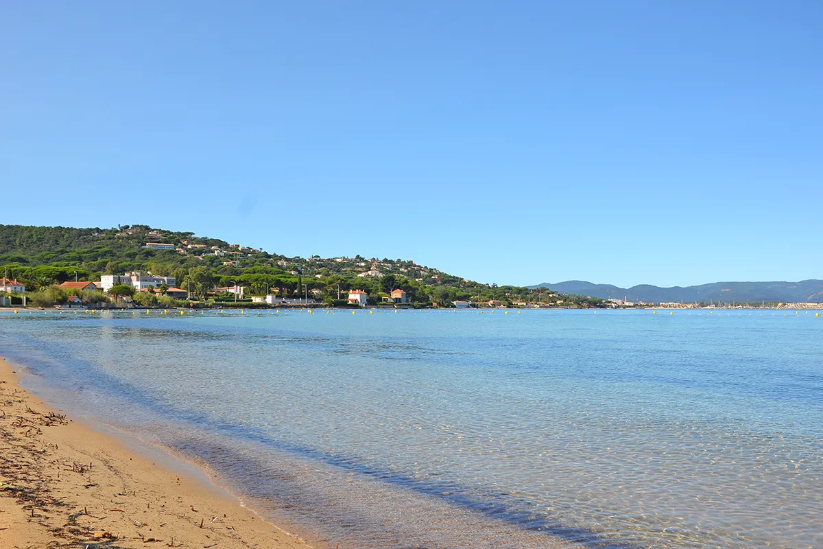 Beach in Saint-Tropez: La Bouillabaisse