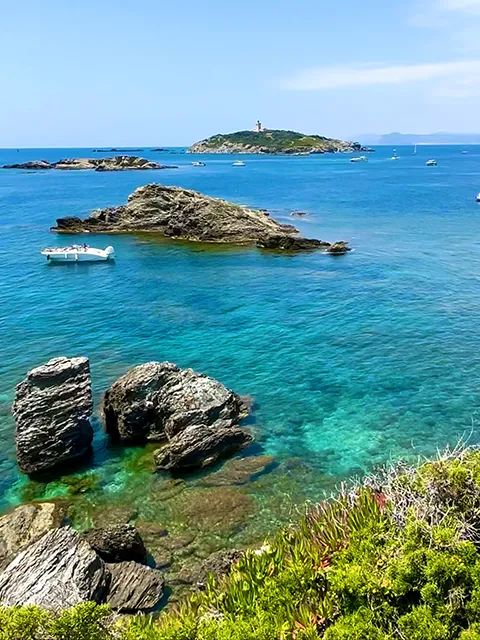 Cove on the Embiez island