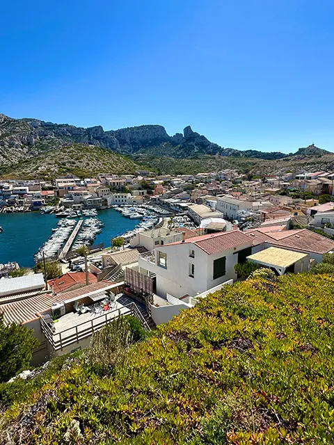 Visit Les Goudes from the heights