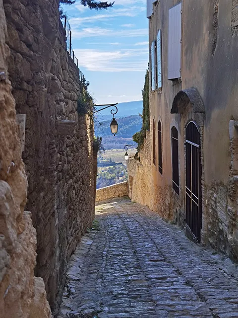 The streets of Gordes, famous village in the Luberon
