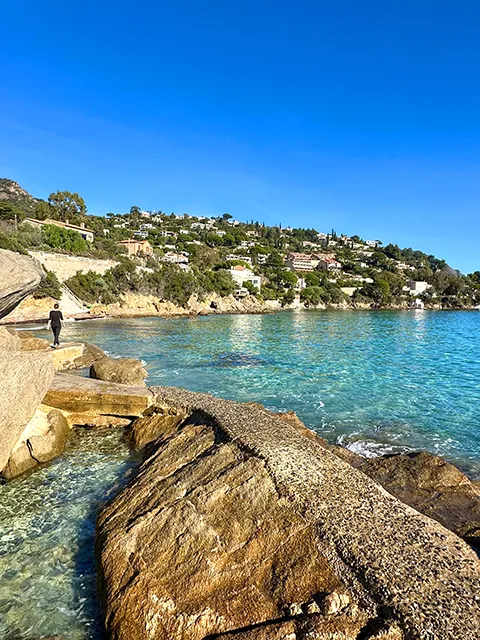 Hike between the port of Lavandou and La Fossette