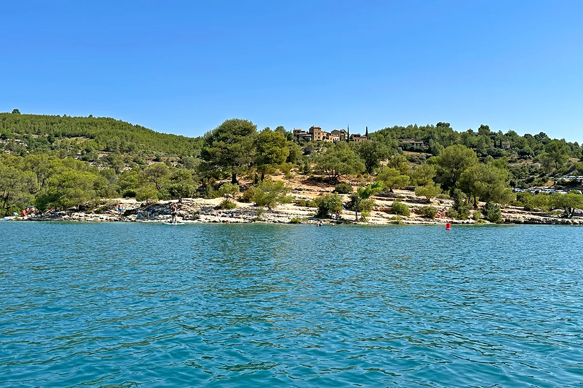 Main beach in Esparron-de-Verdon