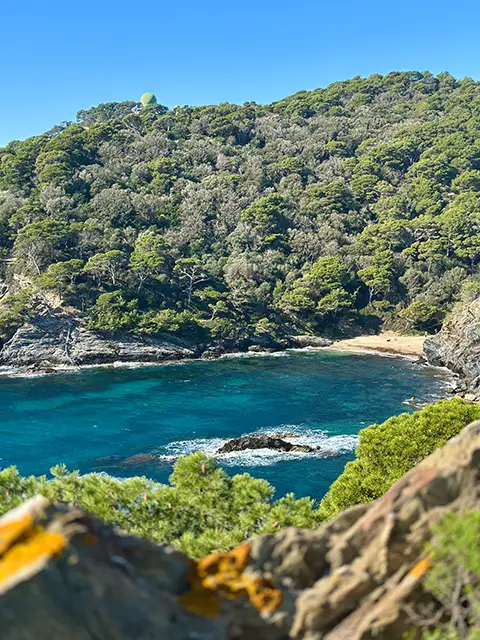 The sublime coves of the Giens peninsula